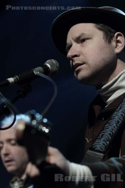 THE WOWZ - 2011-01-30 - SAINT OUEN - Mains d'Oeuvres - 